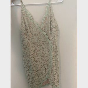 Min Green Lace Cocktail Dress